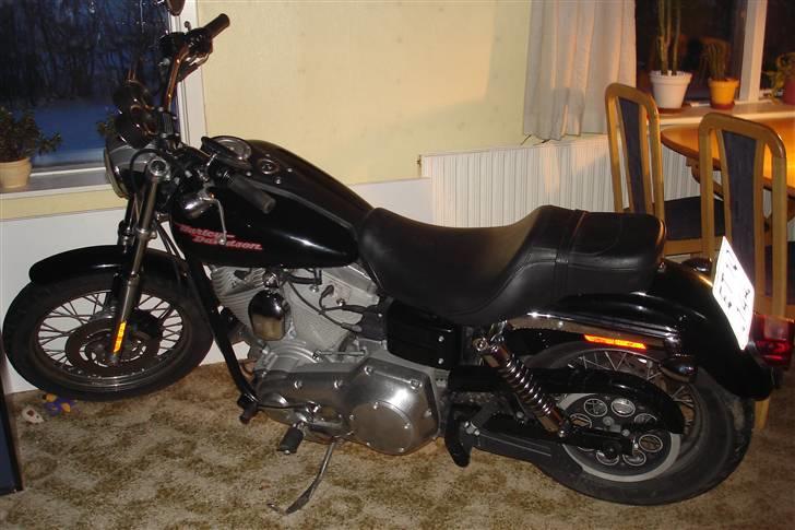 Harley Davidson Dyna Super Glide FXD billede 1
