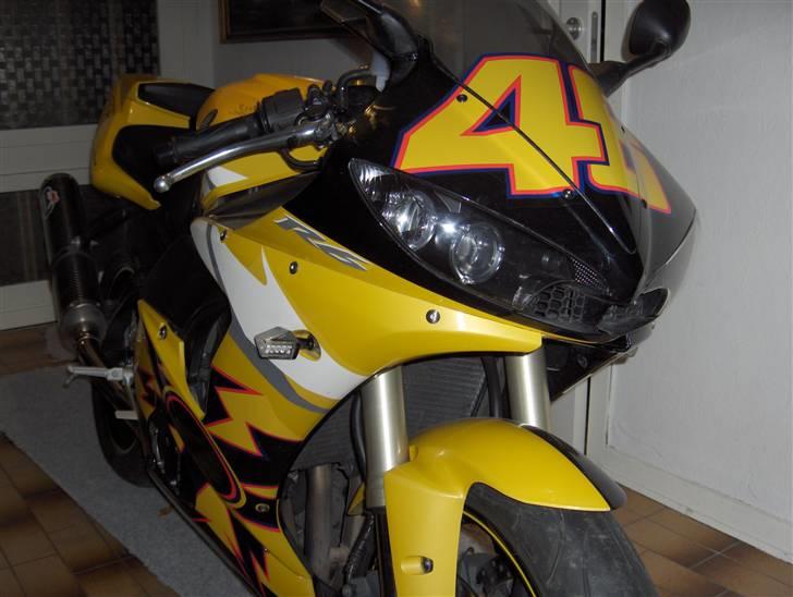 Yamaha yzf r6 r46 rossi billede 1