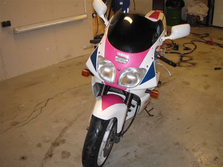 Yamaha YZF 750 billede 3