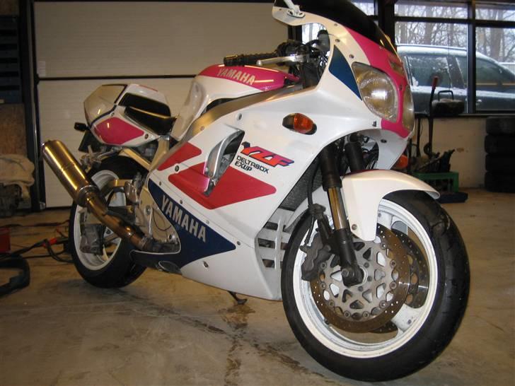 Yamaha YZF 750 billede 7