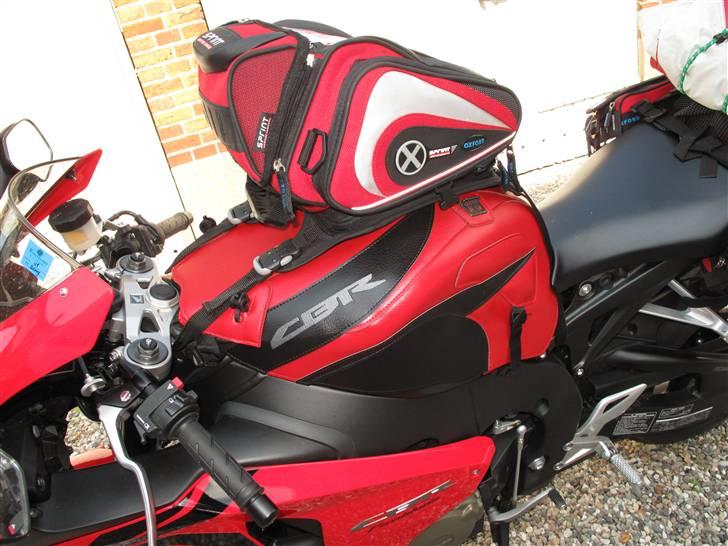 Honda cbr 1000 Fireblede RR billede 7