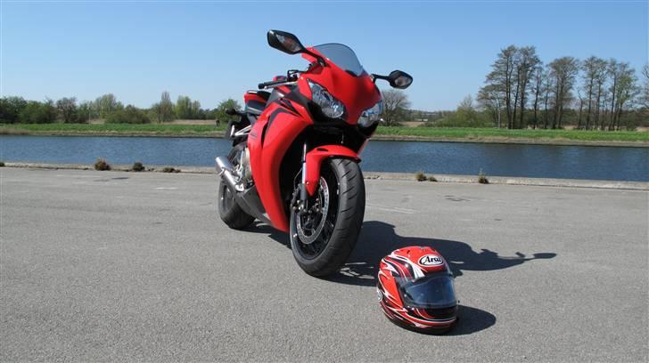 Honda cbr 1000 Fireblede RR billede 9