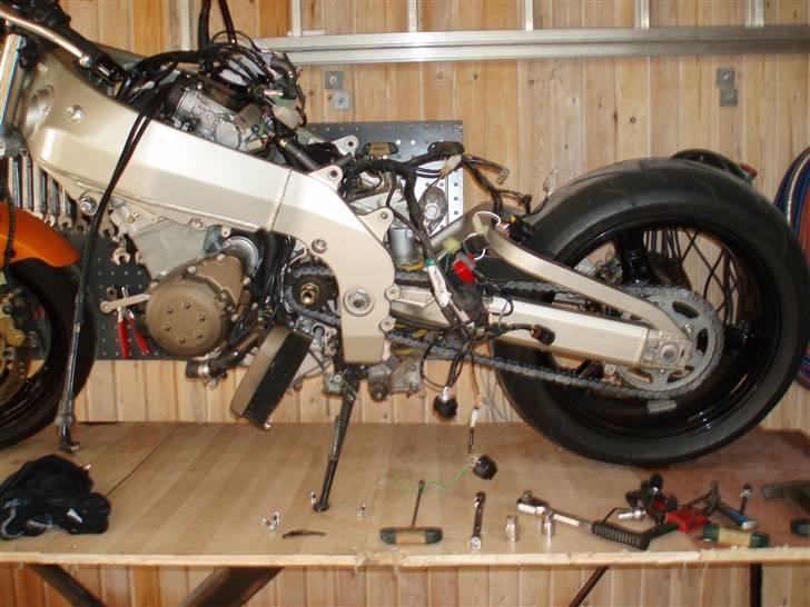 Kawasaki zx 9 r billede 9