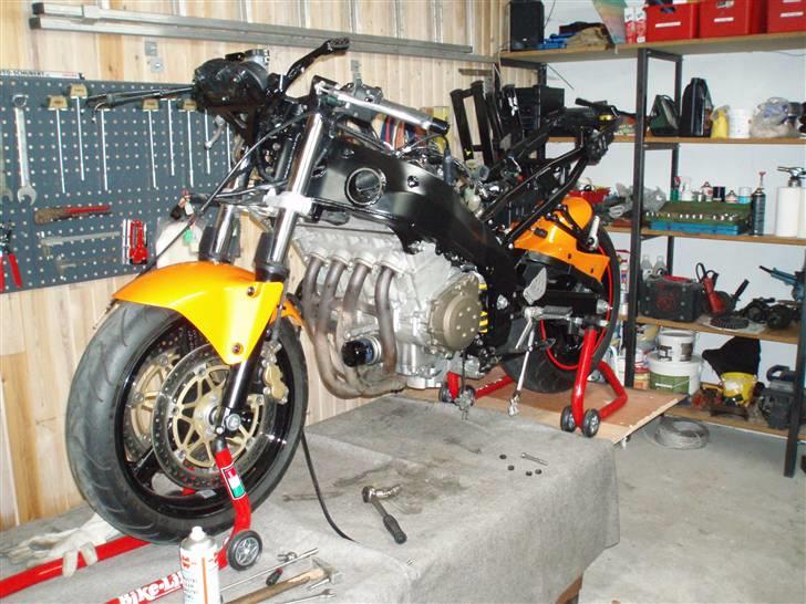 Kawasaki zx 9 r billede 14