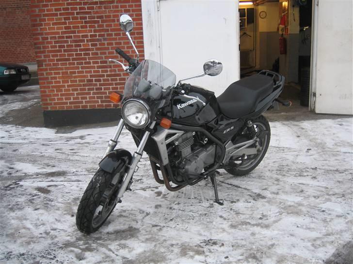 Kawasaki ER-5 (SOLGT) billede 1