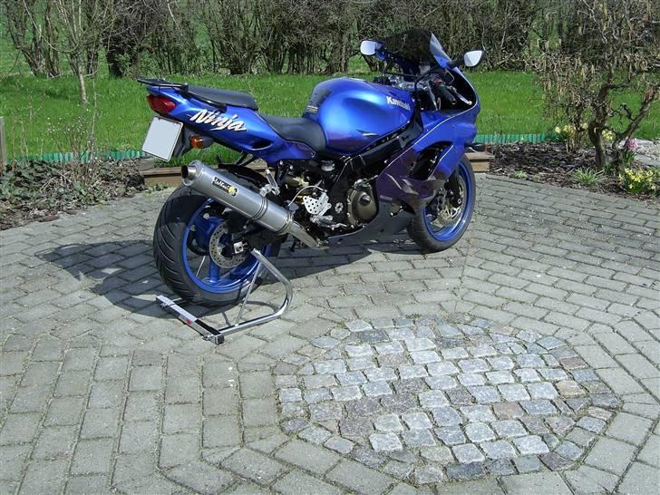 Kawasaki zx9r billede 4