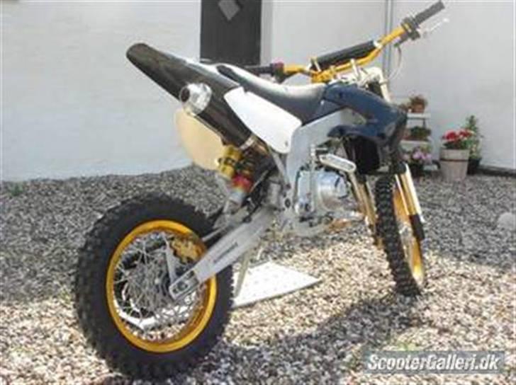 Loncin pitbike 125cc (solgt) billede 4