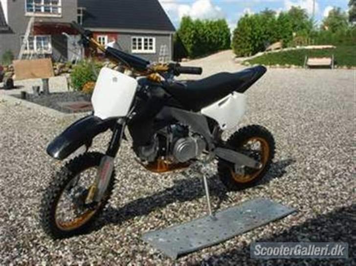 Loncin pitbike 125cc (solgt) billede 5