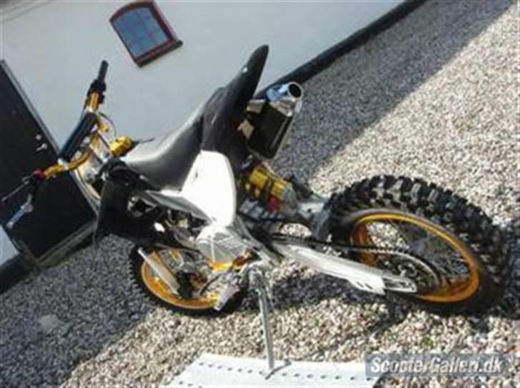 Loncin pitbike 125cc (solgt) billede 7