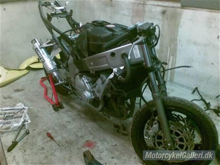 Yamaha Fzr 600 billede 5