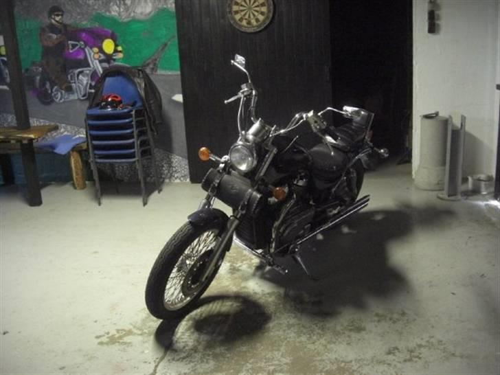 Suzuki Intruder - solgt billede 2