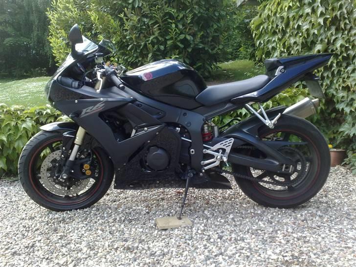 Yamaha YZF R6 billede 1