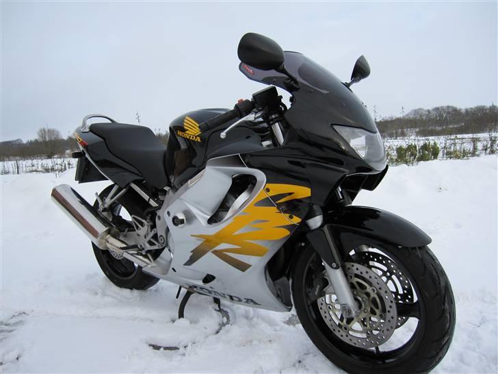 Honda CBR 600 F4 billede 6