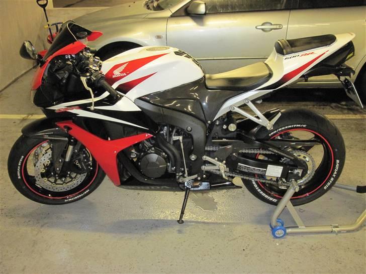 Honda CBR600RR billede 8