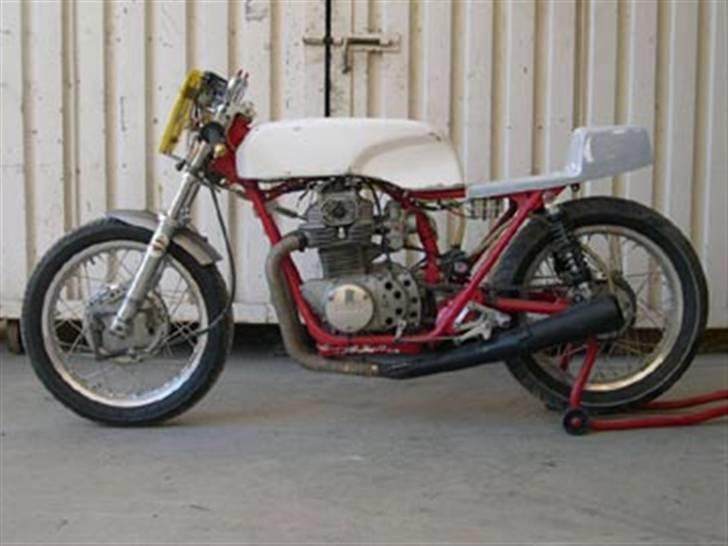 Honda CB350 K4 **SOLGT** - Lidt inspiration, skulle gerne ende med noget i den stil billede 5