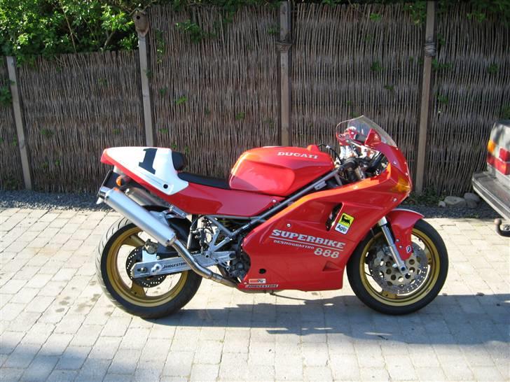 Ducati 888 strada billede 2