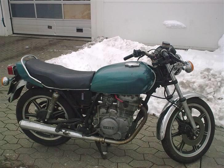 Yamaha xs 400 SOLGT - trist og standard det må der laves om på :-) billede 1