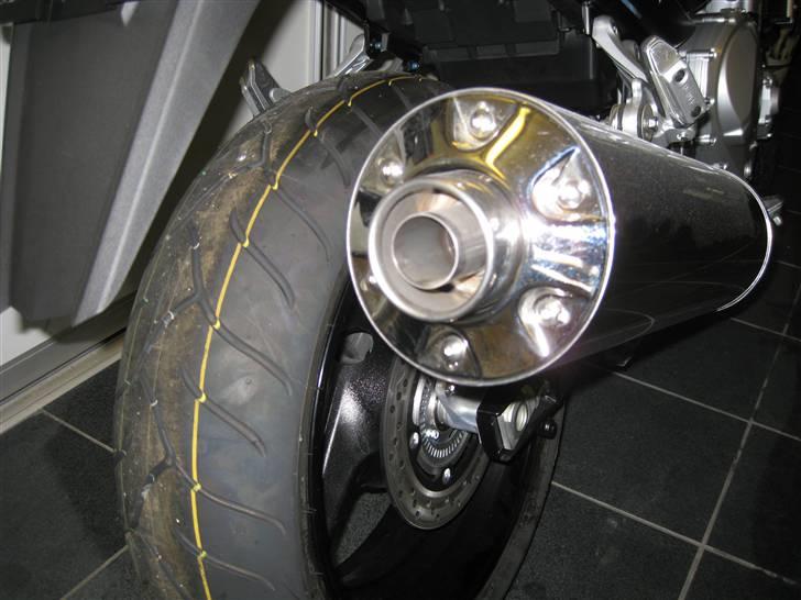 Suzuki Bandit GSF1250AK8 billede 4