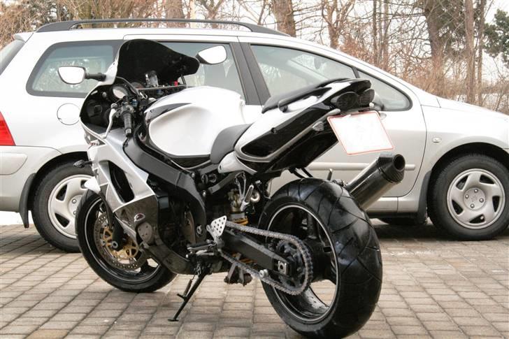 Kawasaki zx9r - SOLGT billede 3