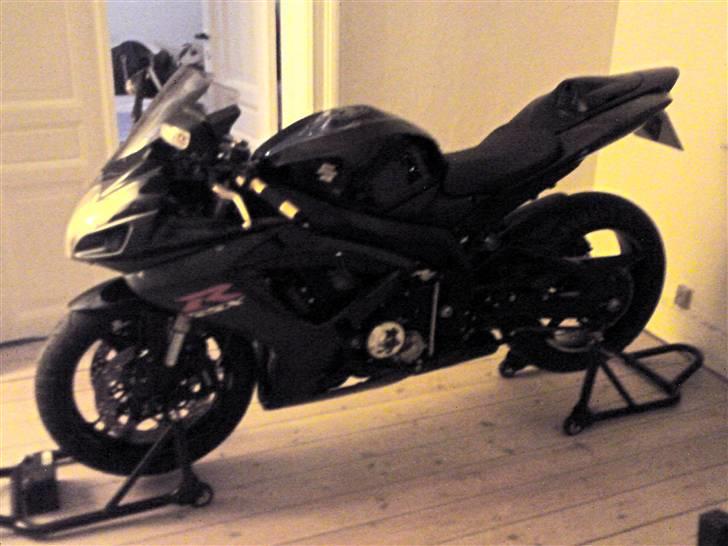 Suzuki GSXR 600 solgt billede 1
