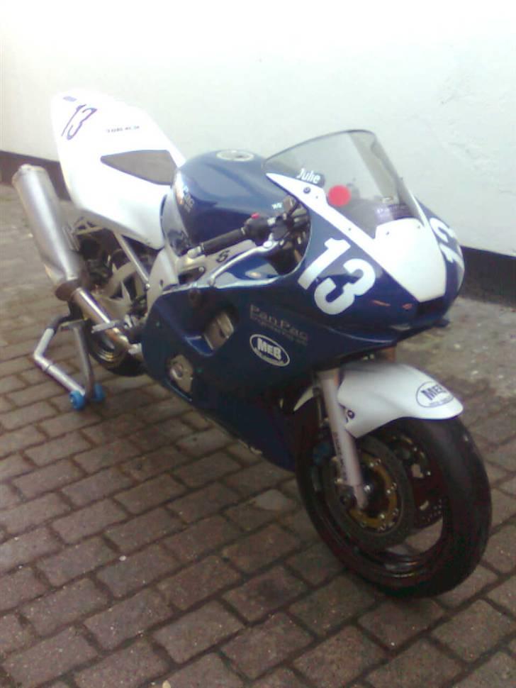 Yamaha R6 - dm 2009 billede 9