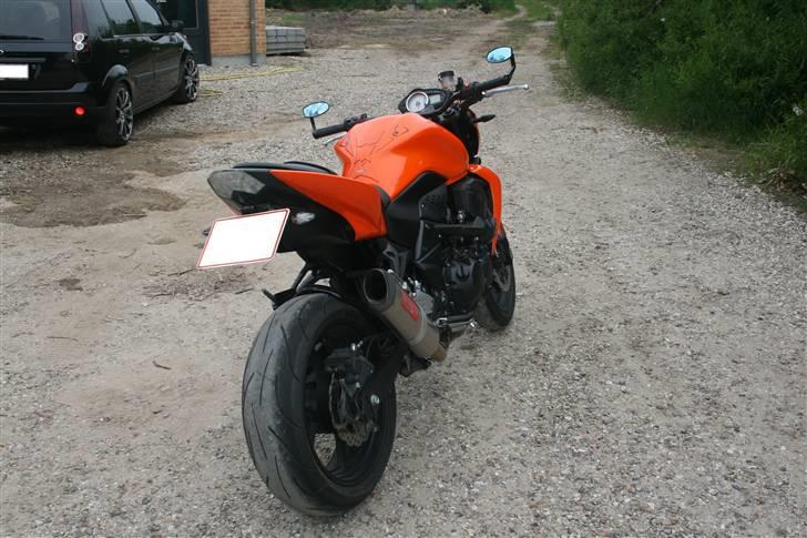 Kawasaki Z750 SOLGT - Front billede, med originalt styr billede 1