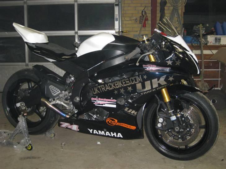 Yamaha R-6 SOLGT billede 1