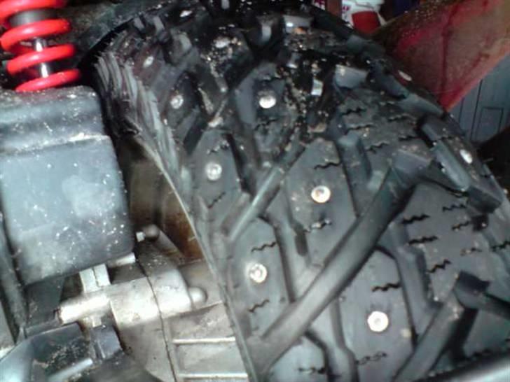 Sym Jet EuroX 100 - Super grove pigdæk billede 3