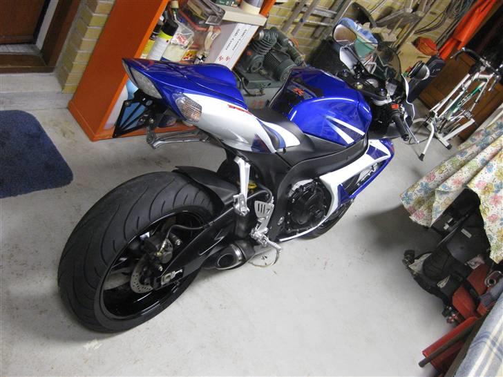 Suzuki Gsxr 750 K7 billede 2