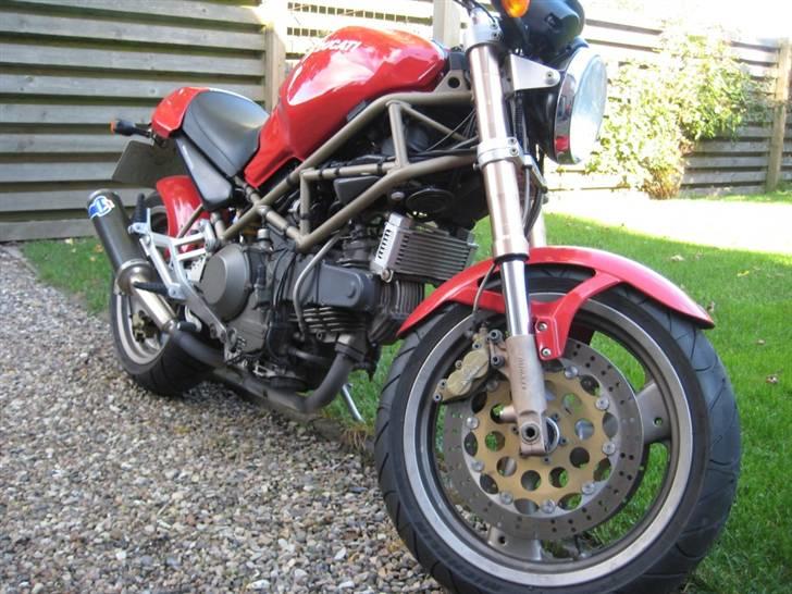 Ducati Monster 900 billede 3