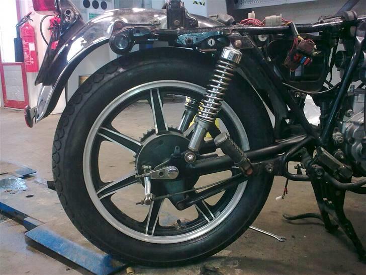 Yamaha xs 400 SOLGT - nyt gummi billede 8