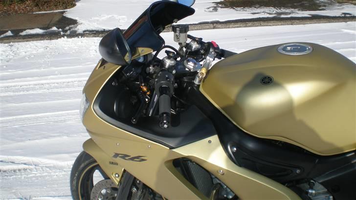 Yamaha R6 "GOLD EDITION" Solgt billede 8