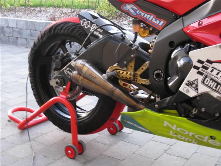 Yamaha R6 #64 billede 5