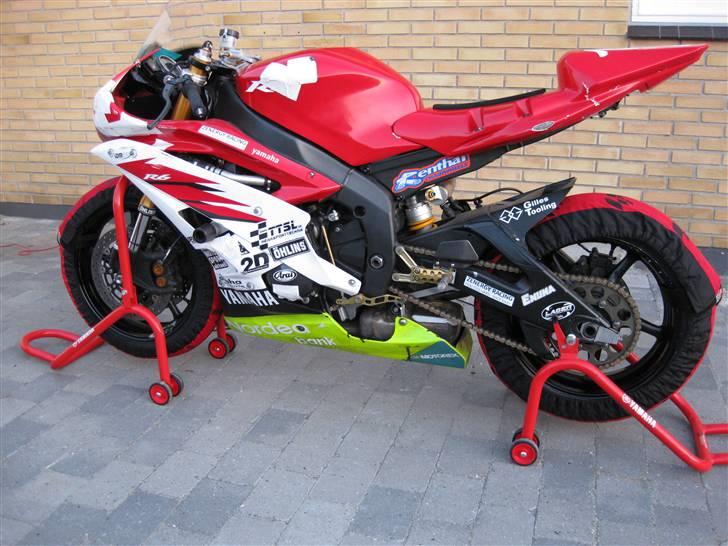 Yamaha R6 #64 billede 7