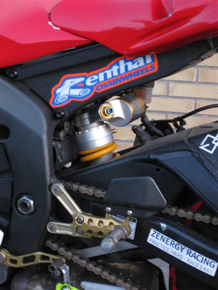 Yamaha R6 #64 billede 8