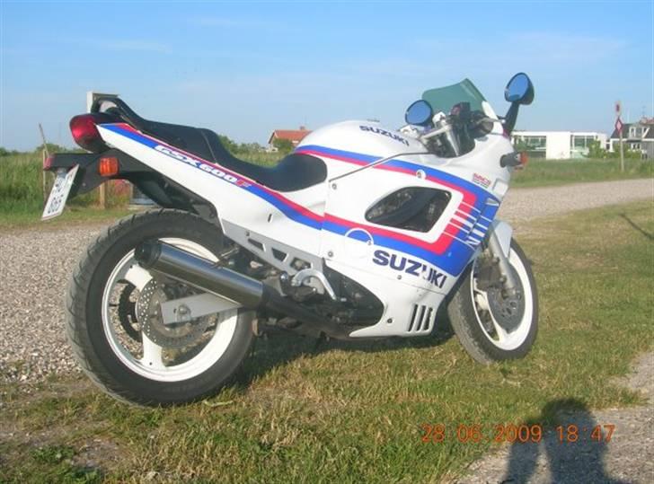 Suzuki GSX 600 F billede 5