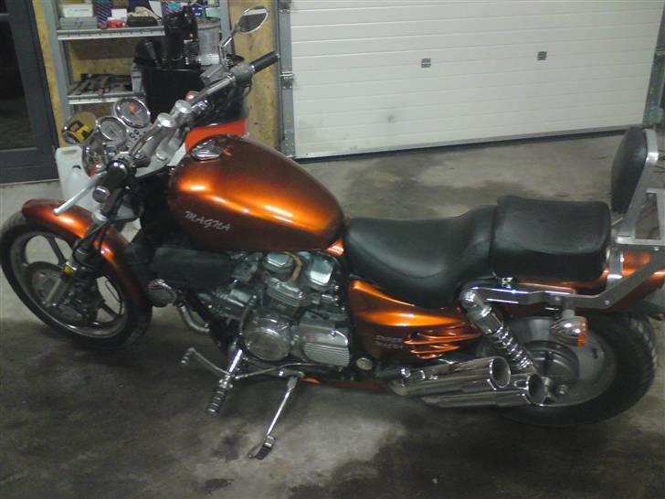 Honda Super Magna billede 9