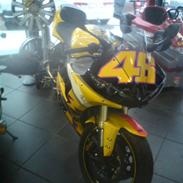Yamaha R6 - R46 V. Rossi