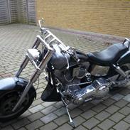 Harley Davidson FLH "Custom"