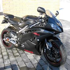 Yamaha YZF R6 - Solgt