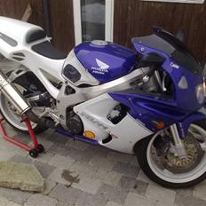 Honda CBR 919RR FIREBLADE - RVM