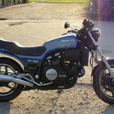 Honda VF 750 S (SOLGT)