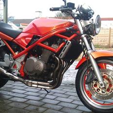 Suzuki GSF 400 Bandit -SOLGT-