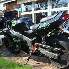 Kawasaki zx6r (SOLGT)