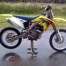 Suzuki RM-Z 250