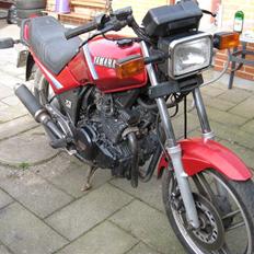 Yamaha XS 400 SECA
