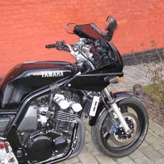 Yamaha fzs  600 fazer