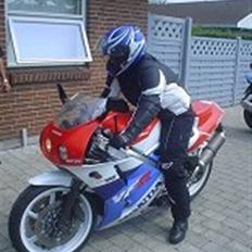 Honda VFR400R (NC30)