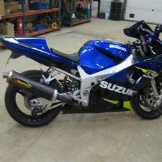 Suzuki GSX 600-R
