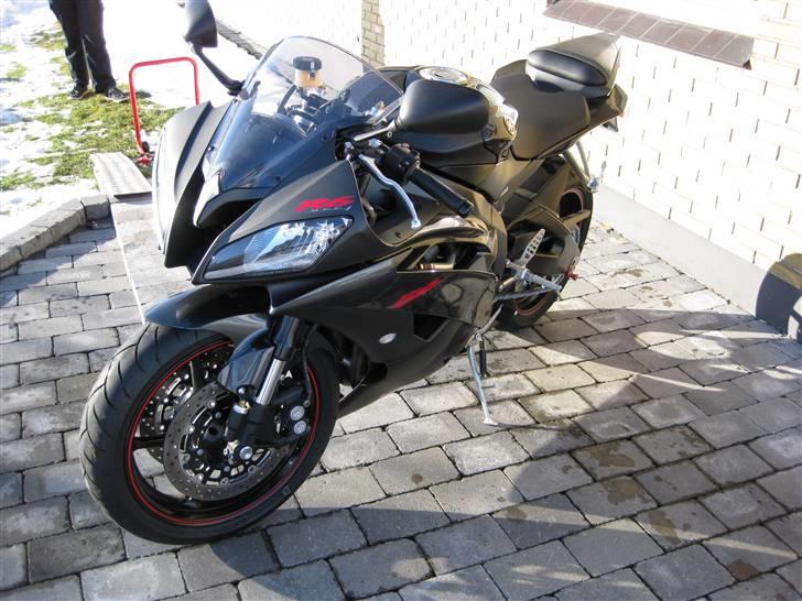 Yamaha YZF R6 - Solgt billede 6
